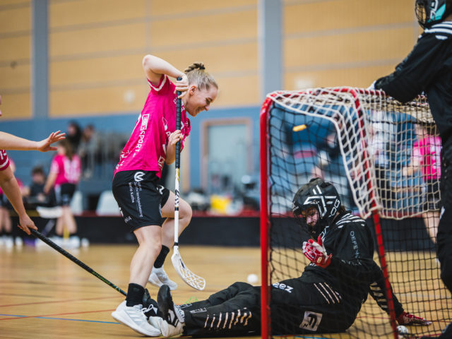 https://floorball-mfbc.de/wp-content/uploads/2025/01/1E1A5810-640x480.jpg