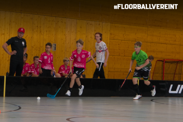 U13 Rot startet stark in die Kleinfeld-Saison
